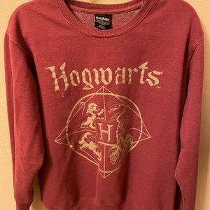 Burgundy Hogwarts Pullover. Size Large.